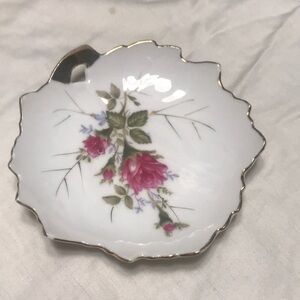 Vintage Japanese trinket dish.
